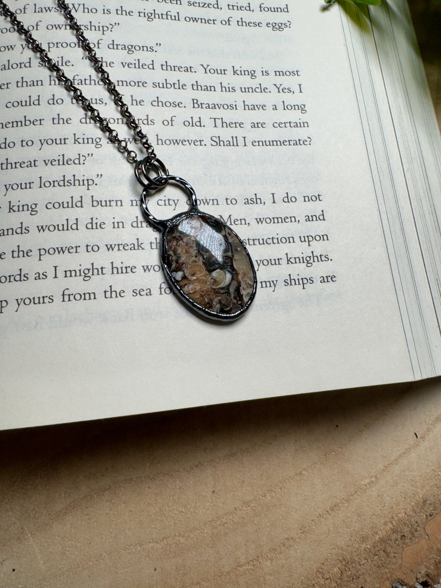 Fossil Necklace detail view by Copper Ashes