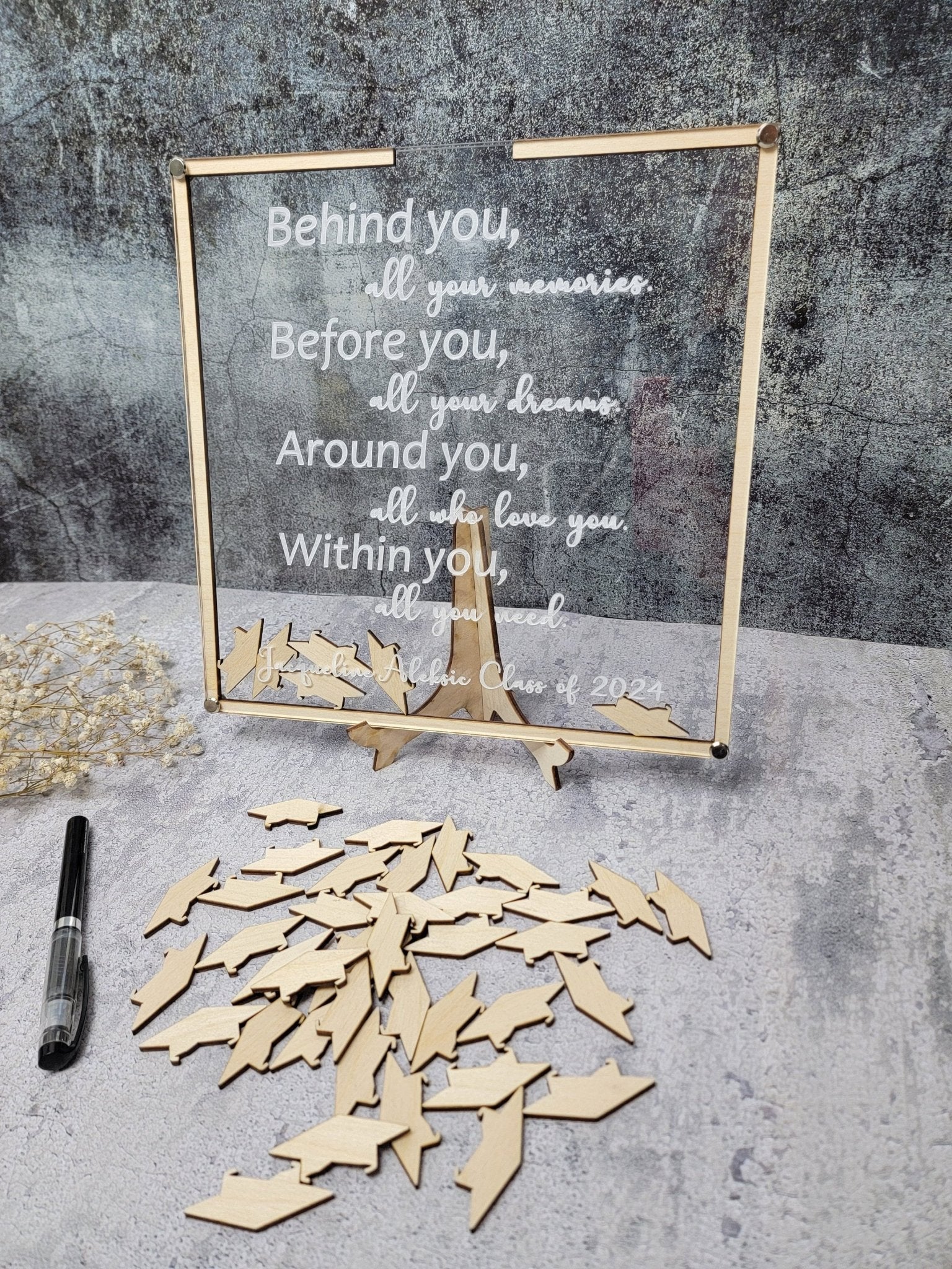 2026 Graduation Guest Book Alternative detail view by EverLee Creations