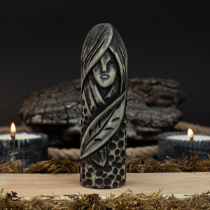 Hand-Carved Eir Figurine – 14 cm (5.7 inches) Wooden Norse Goddess of Healing Statue by Sharky Forged Steel Tools
