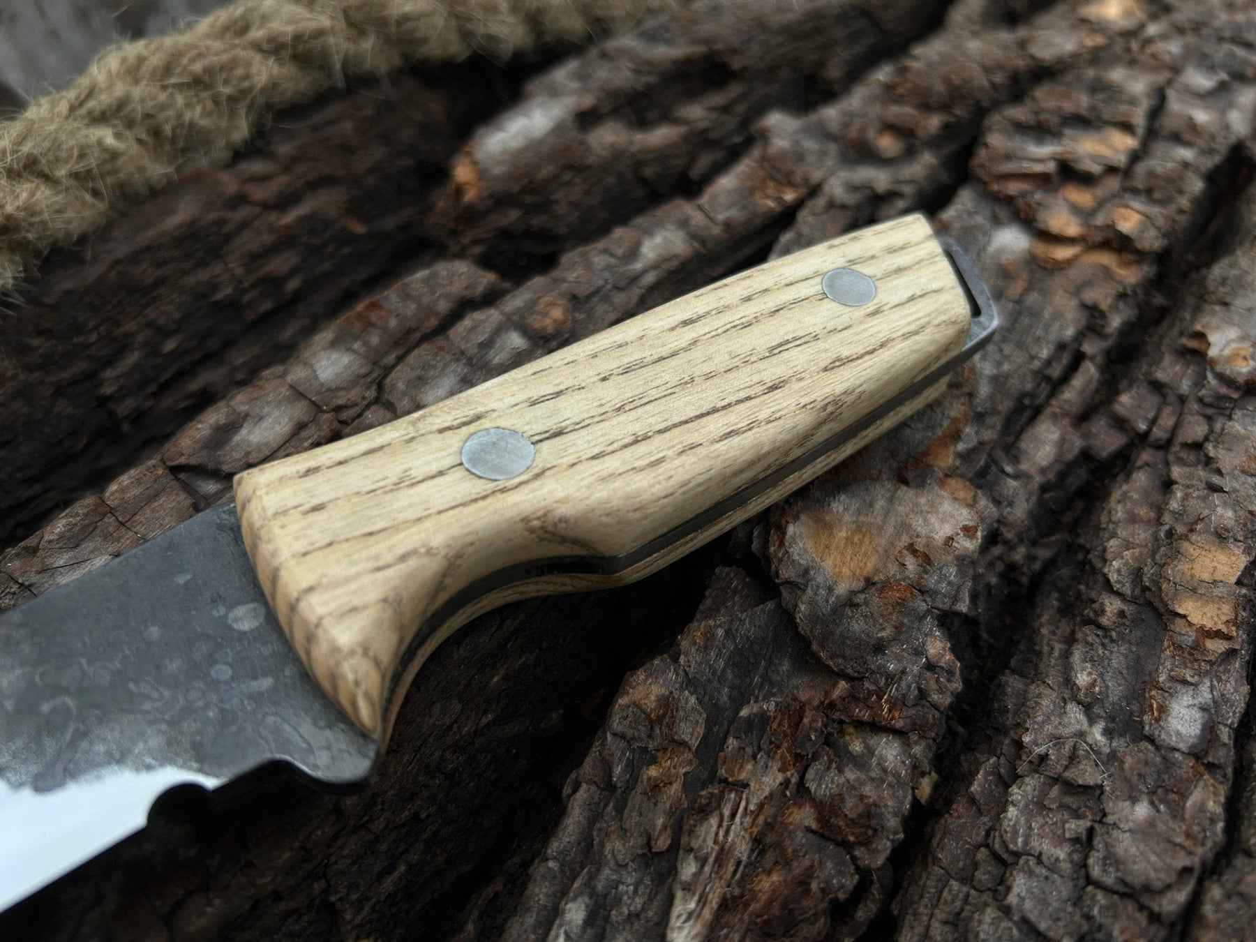 Hand-Forged Bushcraft Knife, 12 cm (4.72 inches) detail view by Sharky Forged Steel Tools