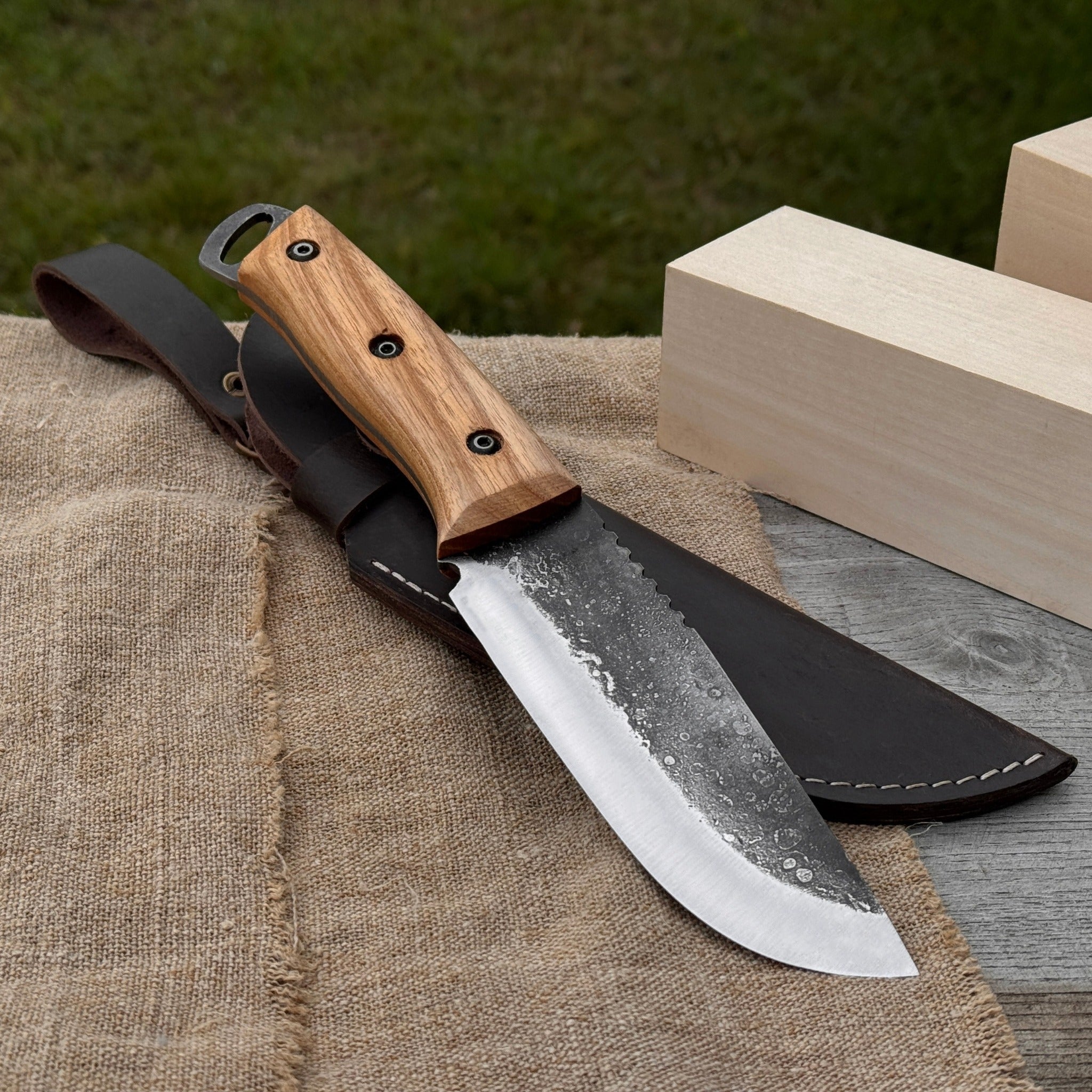 Hand-Forged Camping Knife, 12.5 cm (4.9 inches) by Sharky Forged Steel Tools