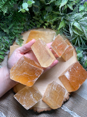 Honey Calcite Cube detail view by Copper Ashes