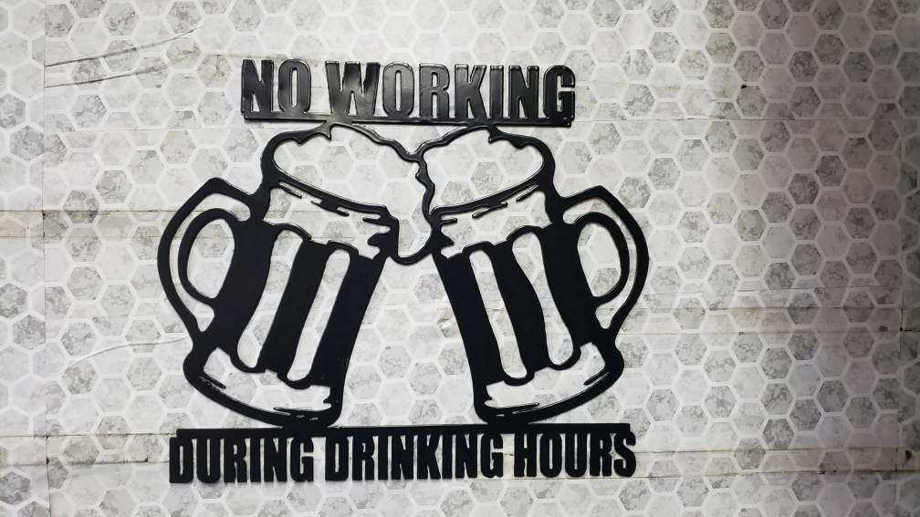 No Working During Drinking Hours Metal Sign – Bar Decor with Clinking Beer Mugs – Home Pub or Man Cave Wall Art – 14ga Steel