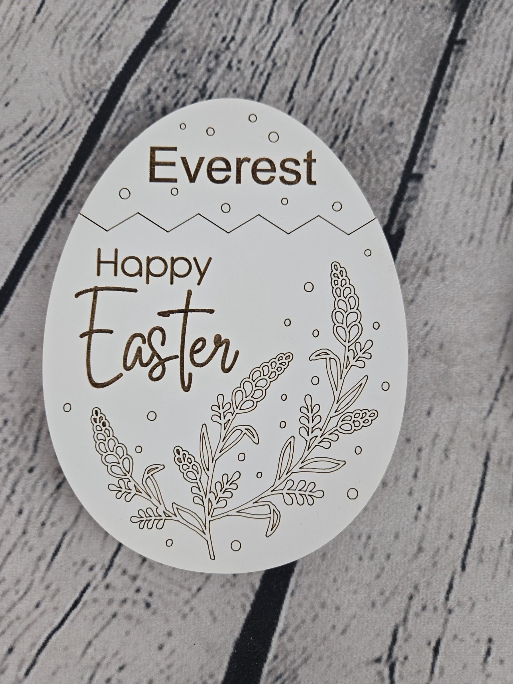 Easter Egg Money Holder detail view by EverLee Creations