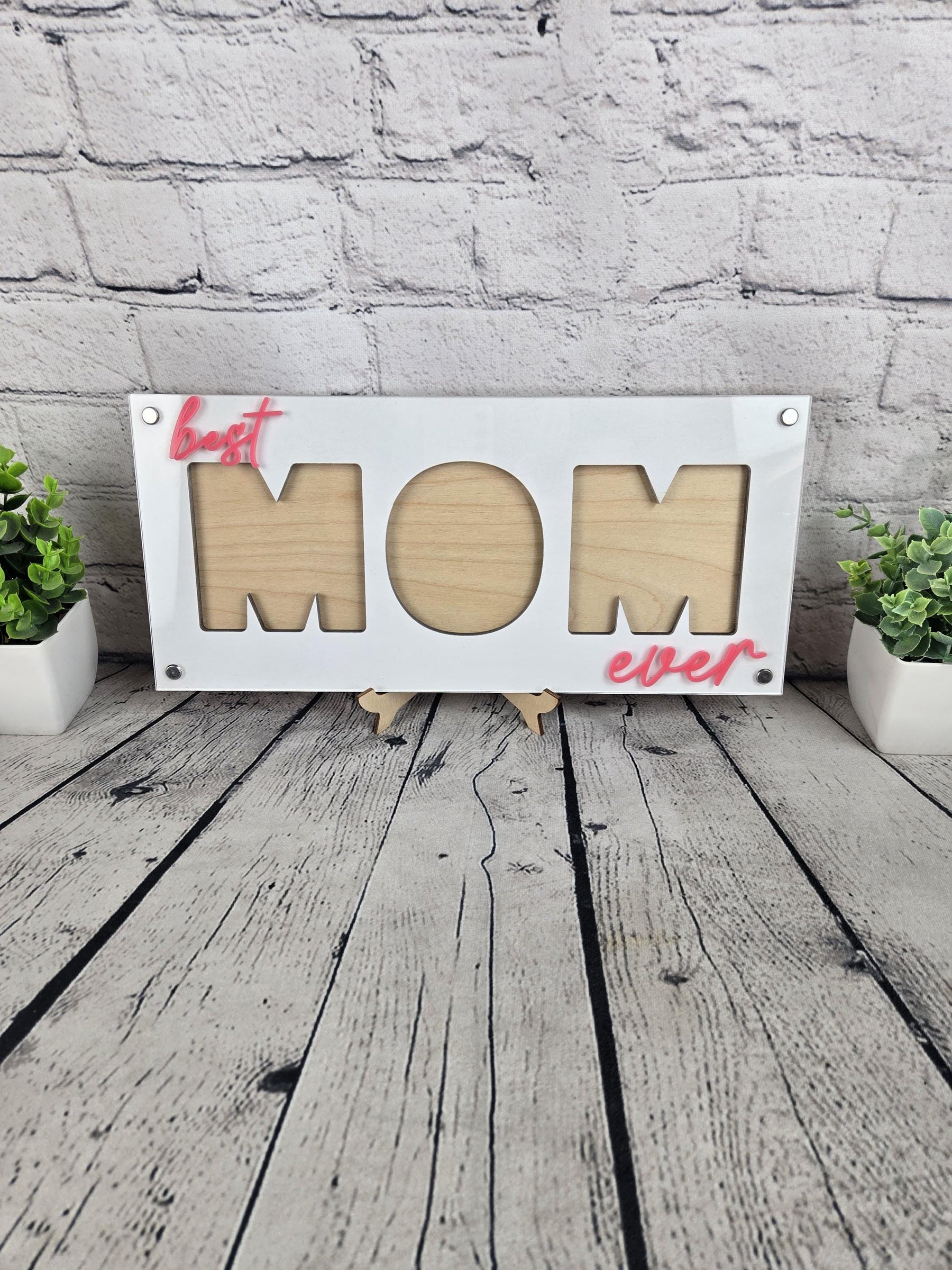 Mom Picture Frame detail view by EverLee Creations