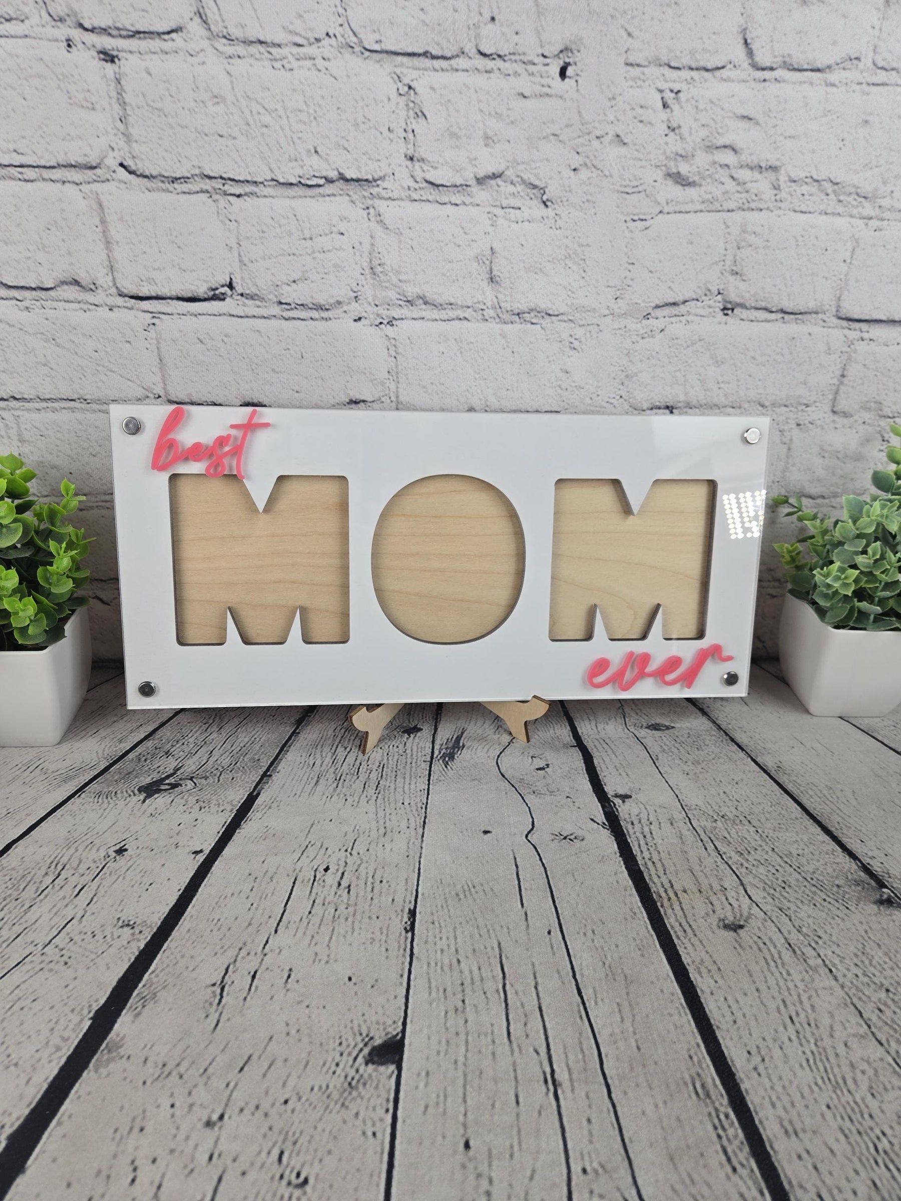 Mom Picture Frame detail view by EverLee Creations