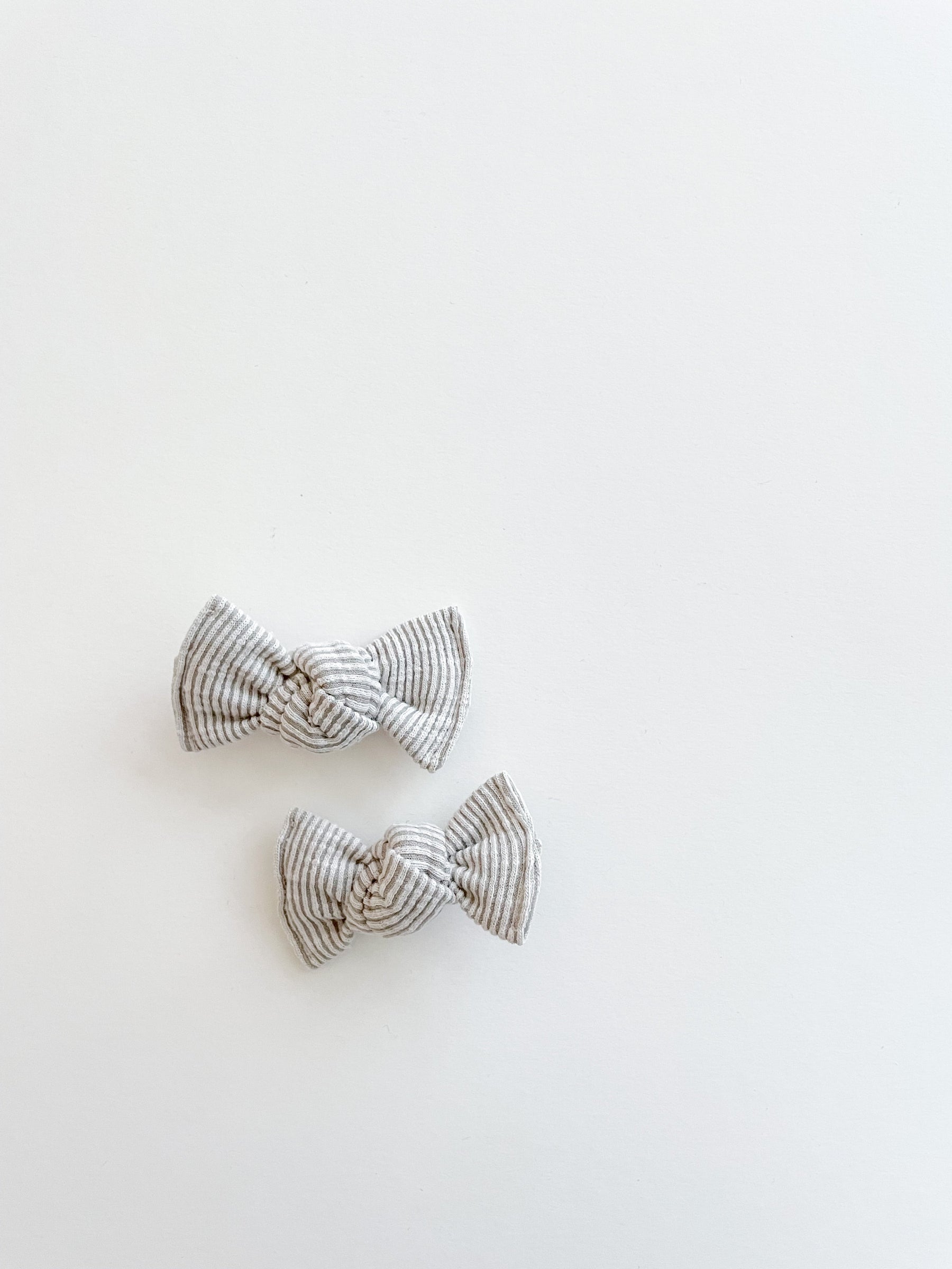 Light Grey Ribbed Knot Bow by Boosh Baby image 1