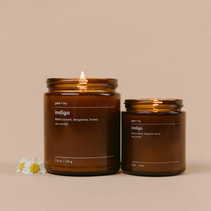 Indigo by gold + ivy, scented candle detail photo 2