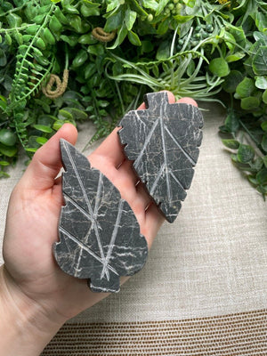 Jasper Leaf detail view by Copper Ashes