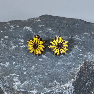 Kansas Sunflower Wooden Dangle Earrings | State Flower Jewelry by Cate's Concepts, LLC, handmade jewelry detail photo 6