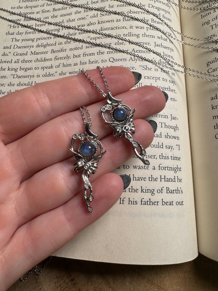 Labradorite Kawaii Bow Necklace Adjustable detail view by Copper Ashes
