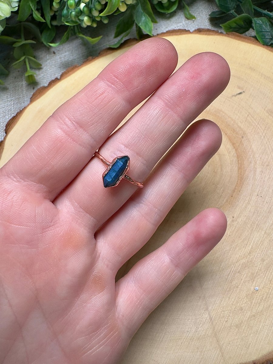 Labradorite Ring Size 7.5 by Copper Ashes