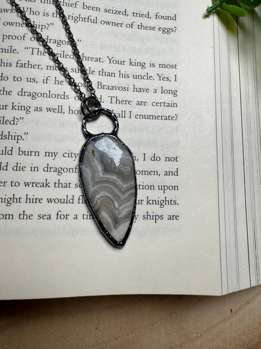 Lace Agate Necklace detail view by Copper Ashes