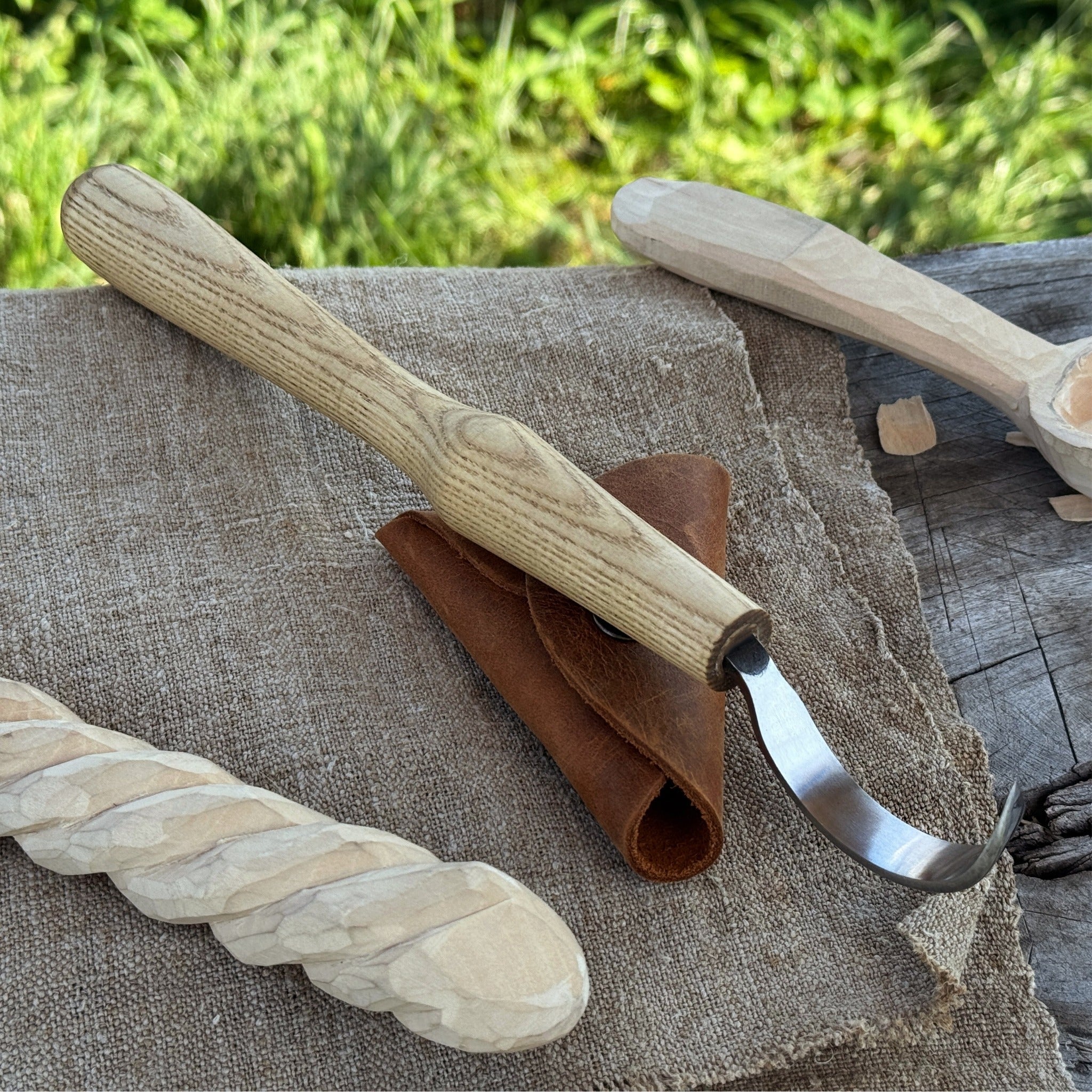Large Hook Knife for Spoon Carving, ⌀6 cm (2.4 inches) by Sharky Forged Steel Tools