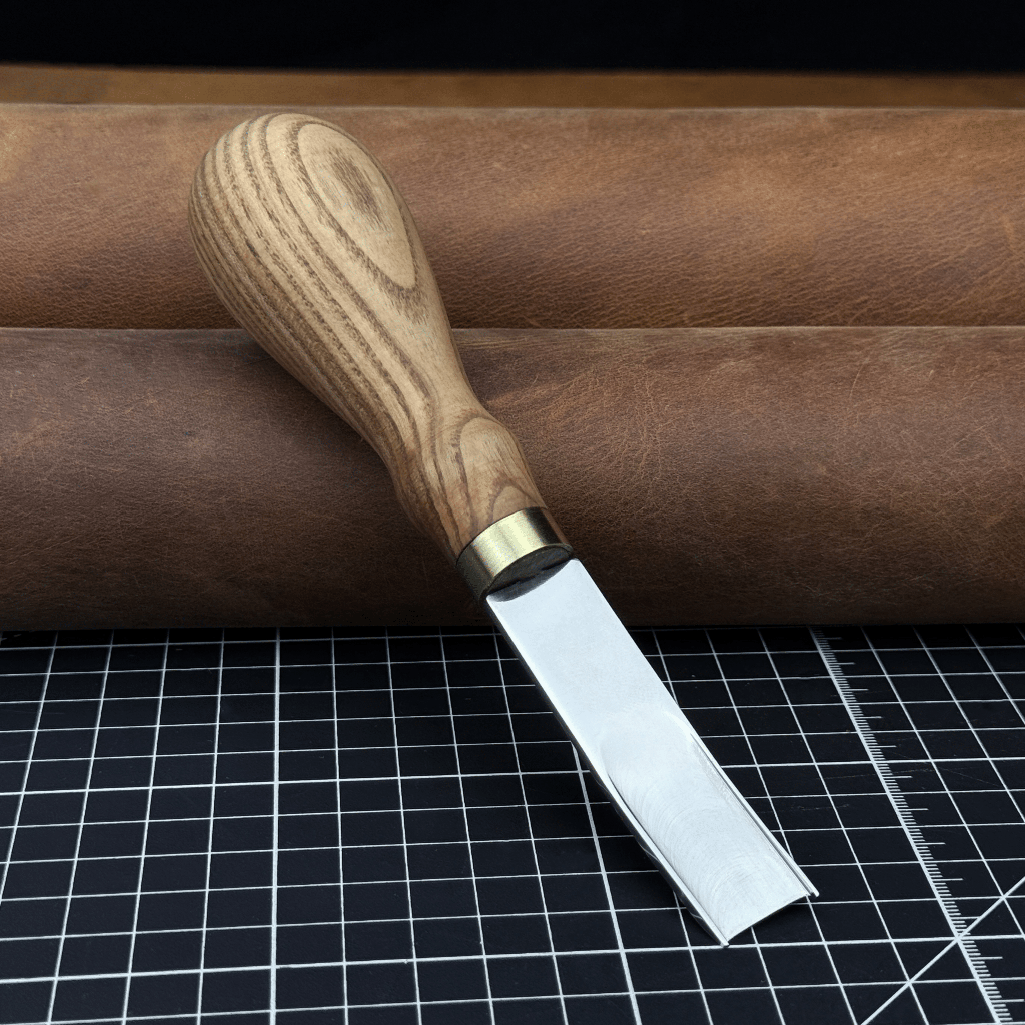 Leather Edge Skiver, 4-16 mm (0.16-0.63 inches) by Sharky Forged Steel Tools