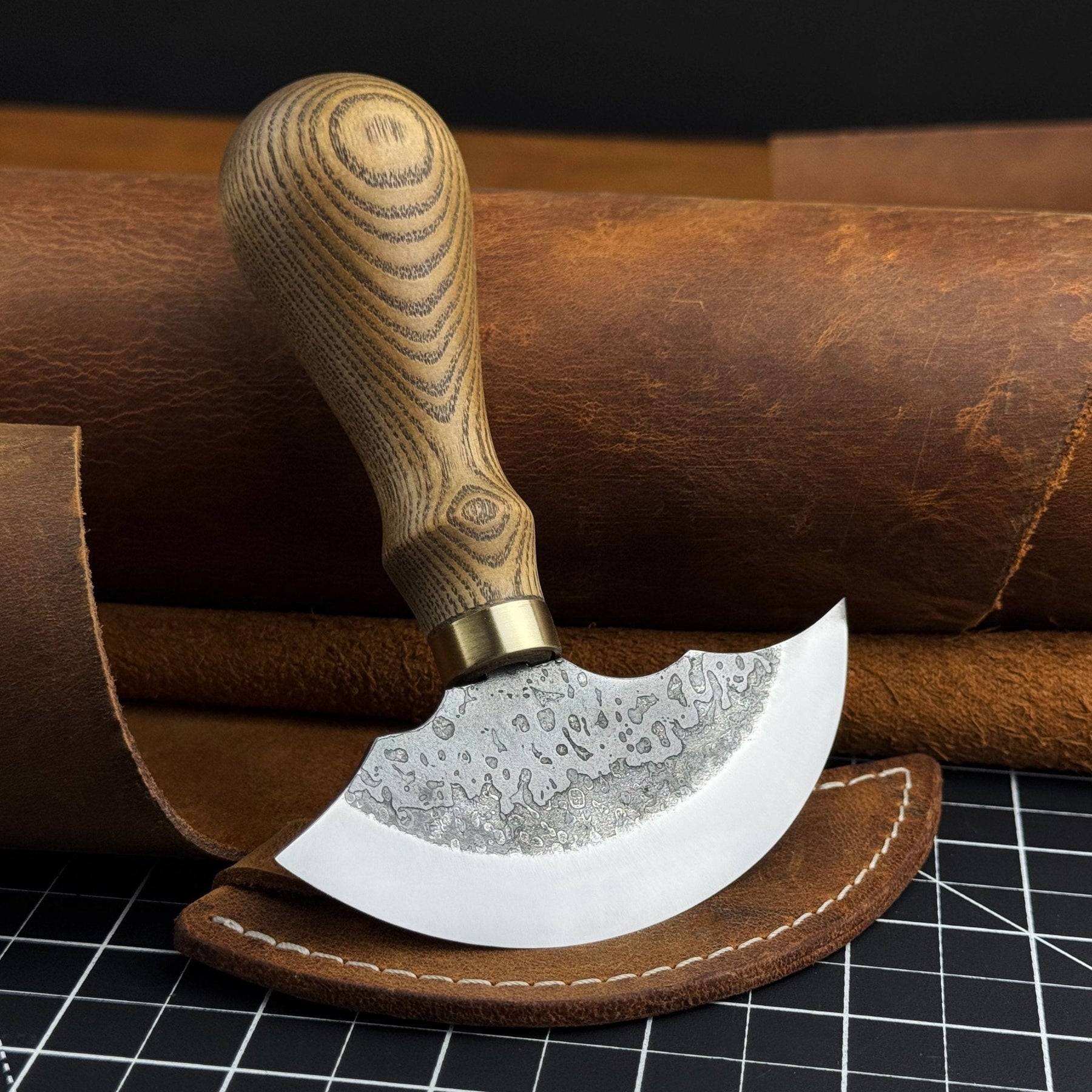 Leather Round Knife, 10 cm (3.9 inches) by Sharky Forged Steel Tools