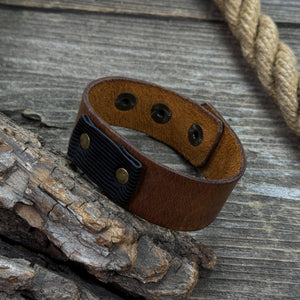 Leather Wrist Pencil Mount – 23.5 cm (9.25 inches)