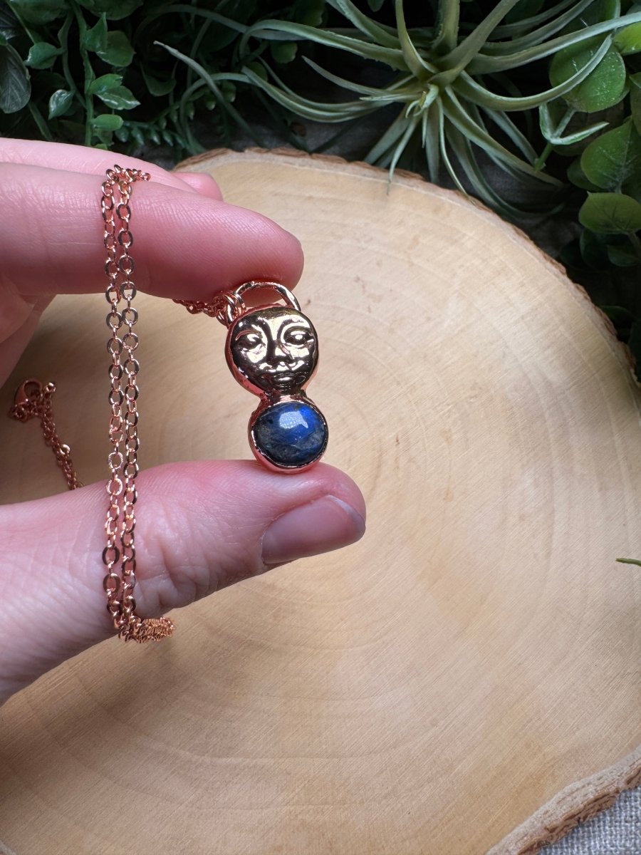 Nova- Labradorite Goddess Necklace detail view by Copper Ashes