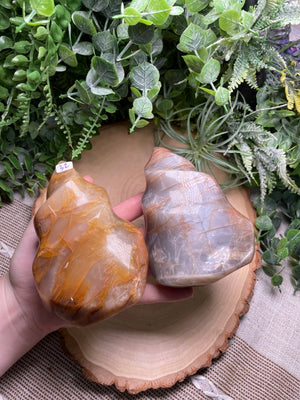 Peach Moonstone Flame detail view by Copper Ashes