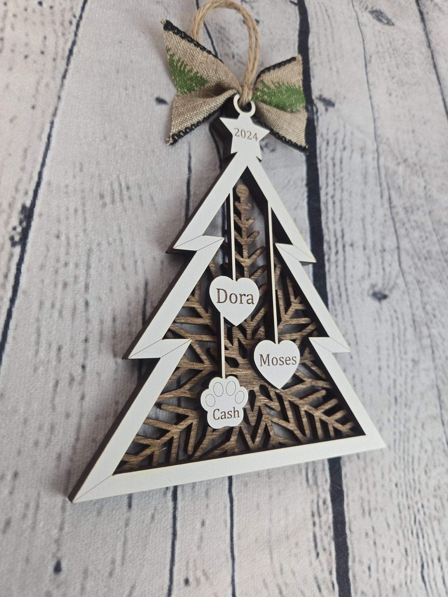 Personalized Family Tree Ornament detail view by EverLee Creations