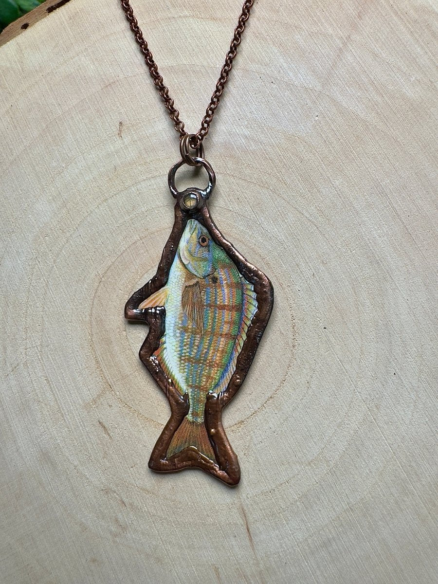 Pinfish and Labradorite Necklace by Copper Ashes