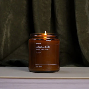 Pistachio kulfi by gold + ivy, scented candle detail photo 2