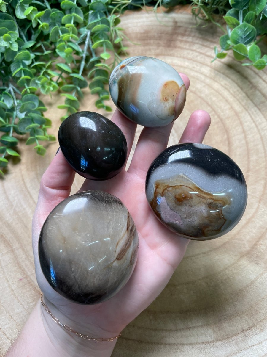 Polychrome Jasper Palm Stone detail view by Copper Ashes