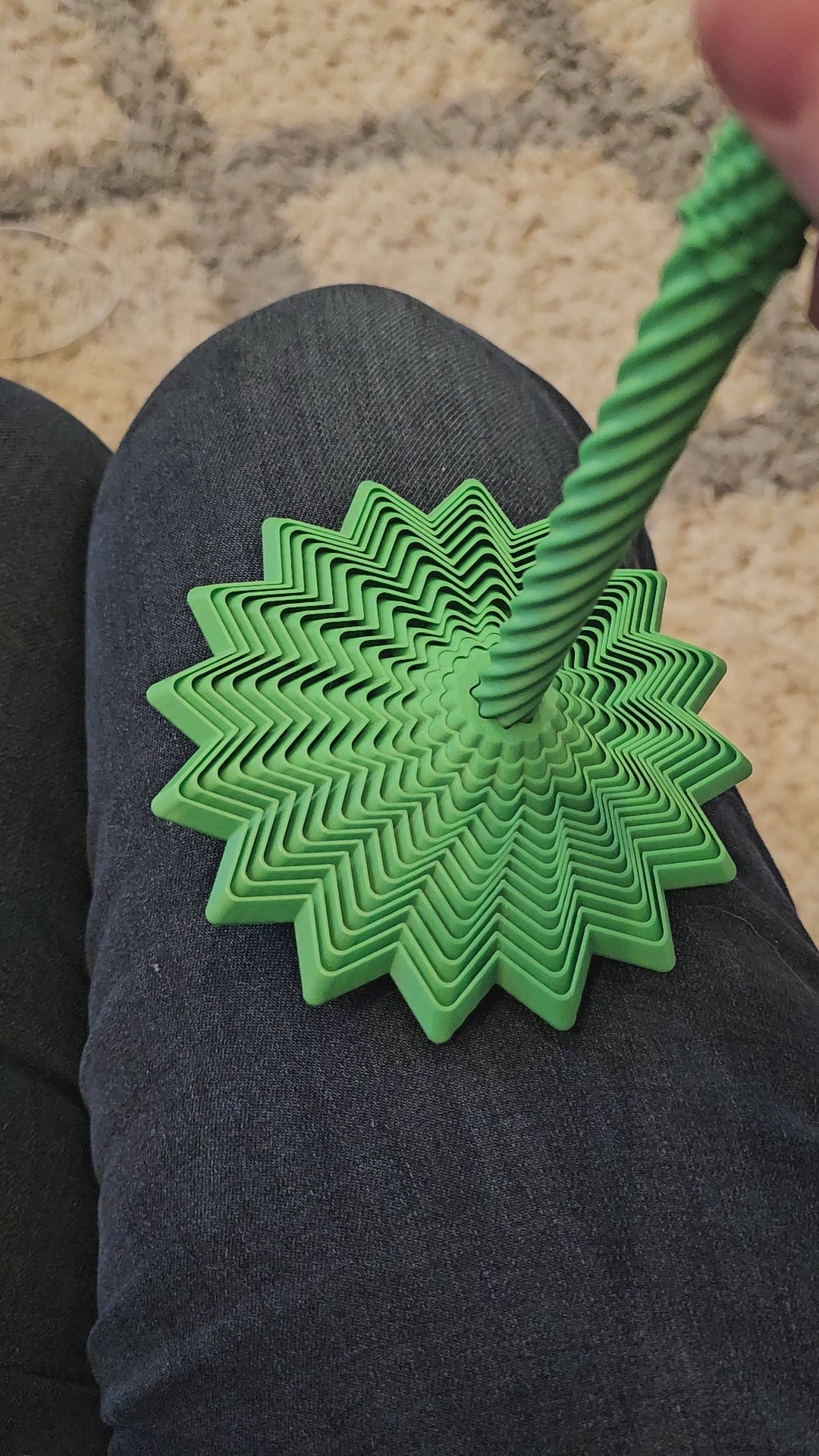 Dhalia Twisting Star: Wholesale Starter Sets by The Tween Space, 3D printed toy detail photo 3