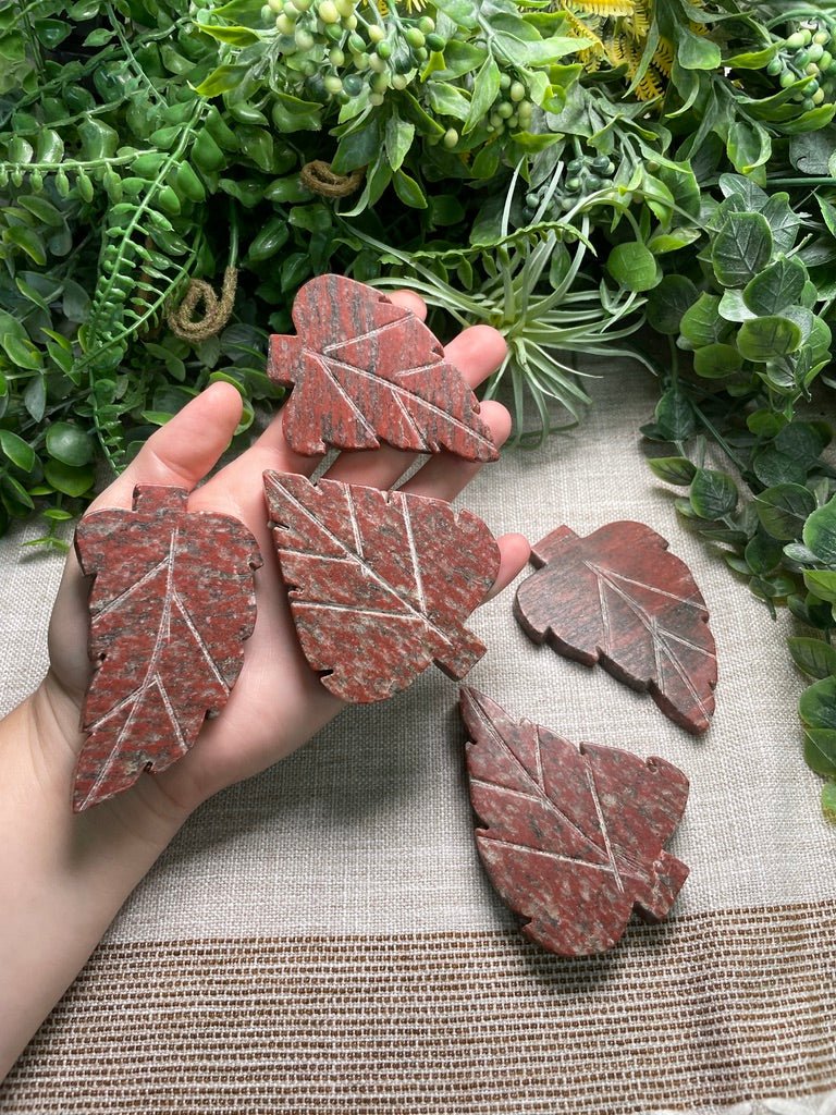 Red Que Sera Leaf by Copper Ashes