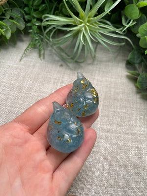 Resin Crystal Chip Sleeping Cat detail view by Copper Ashes