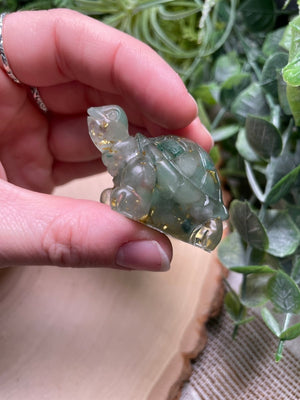 Resin Turtles with Crystal Chips detail view by Copper Ashes