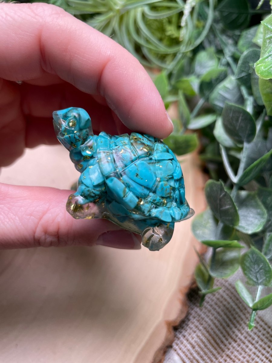 Resin Turtles with Crystal Chips detail view by Copper Ashes