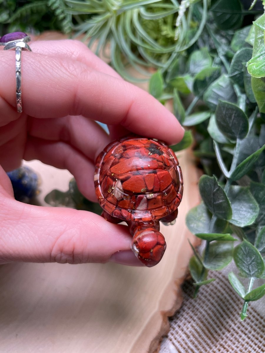 Resin Turtles with Crystal Chips detail view by Copper Ashes
