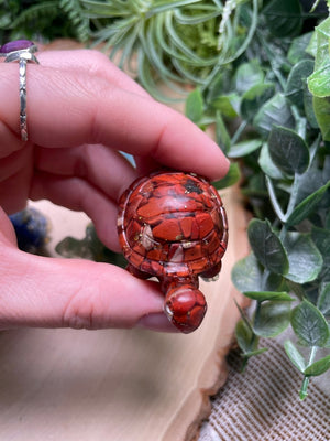 Resin Turtles with Crystal Chips detail view by Copper Ashes