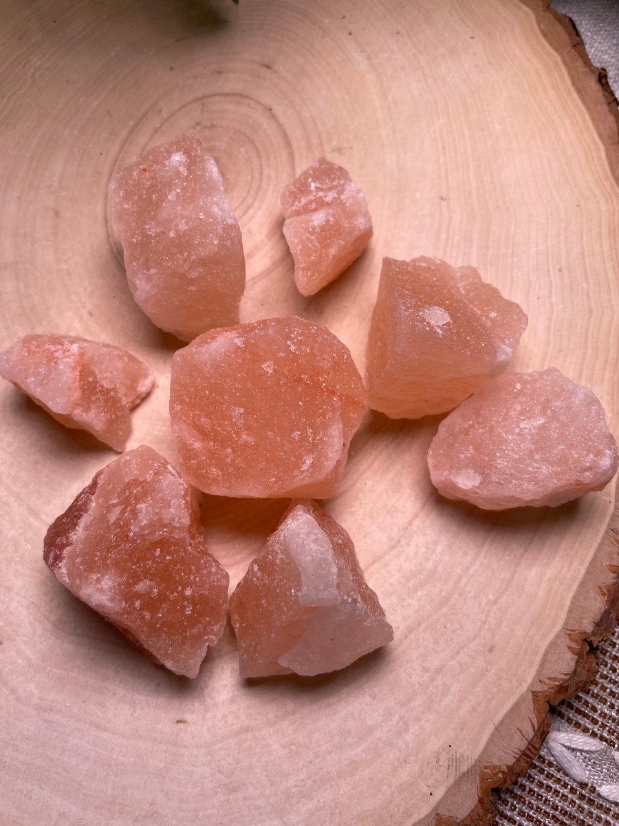 Salt Rock Raw Stone detail view by Copper Ashes