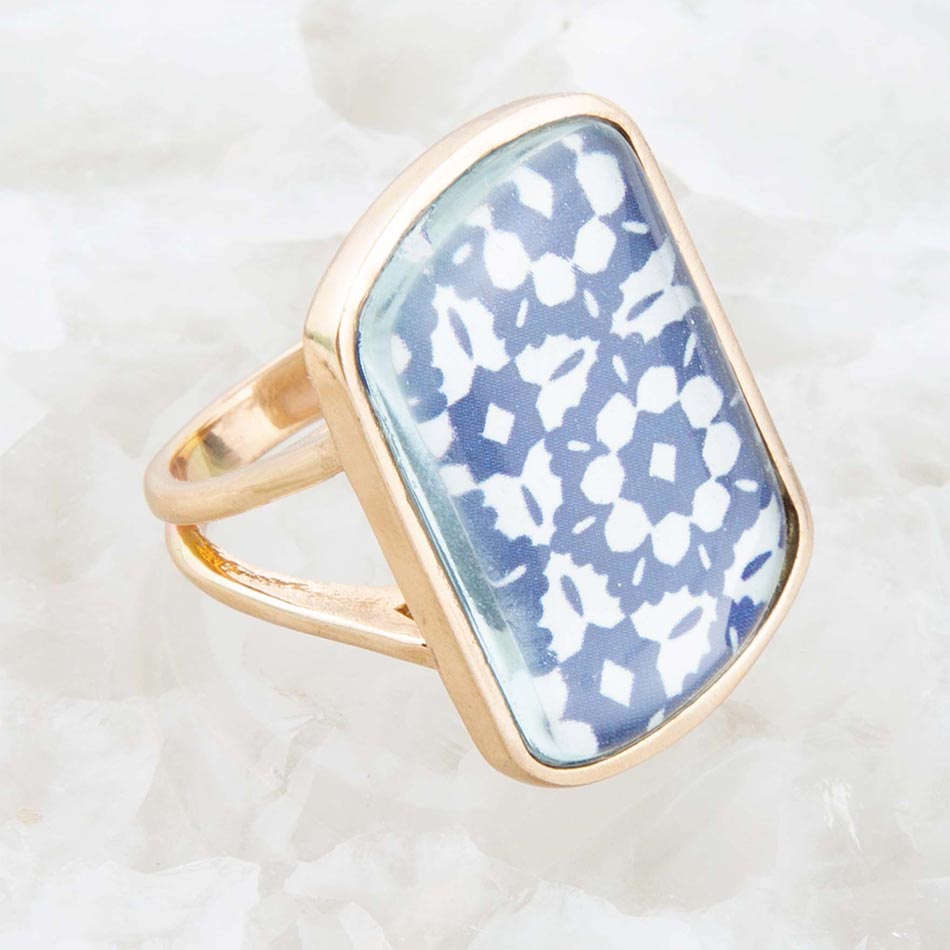 Santorini Cobalt Blue and White Golden Ring detail view by Barse Jewelry