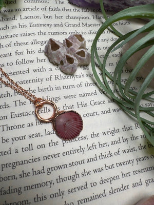 Scallop Shell Necklace detail view by Copper Ashes