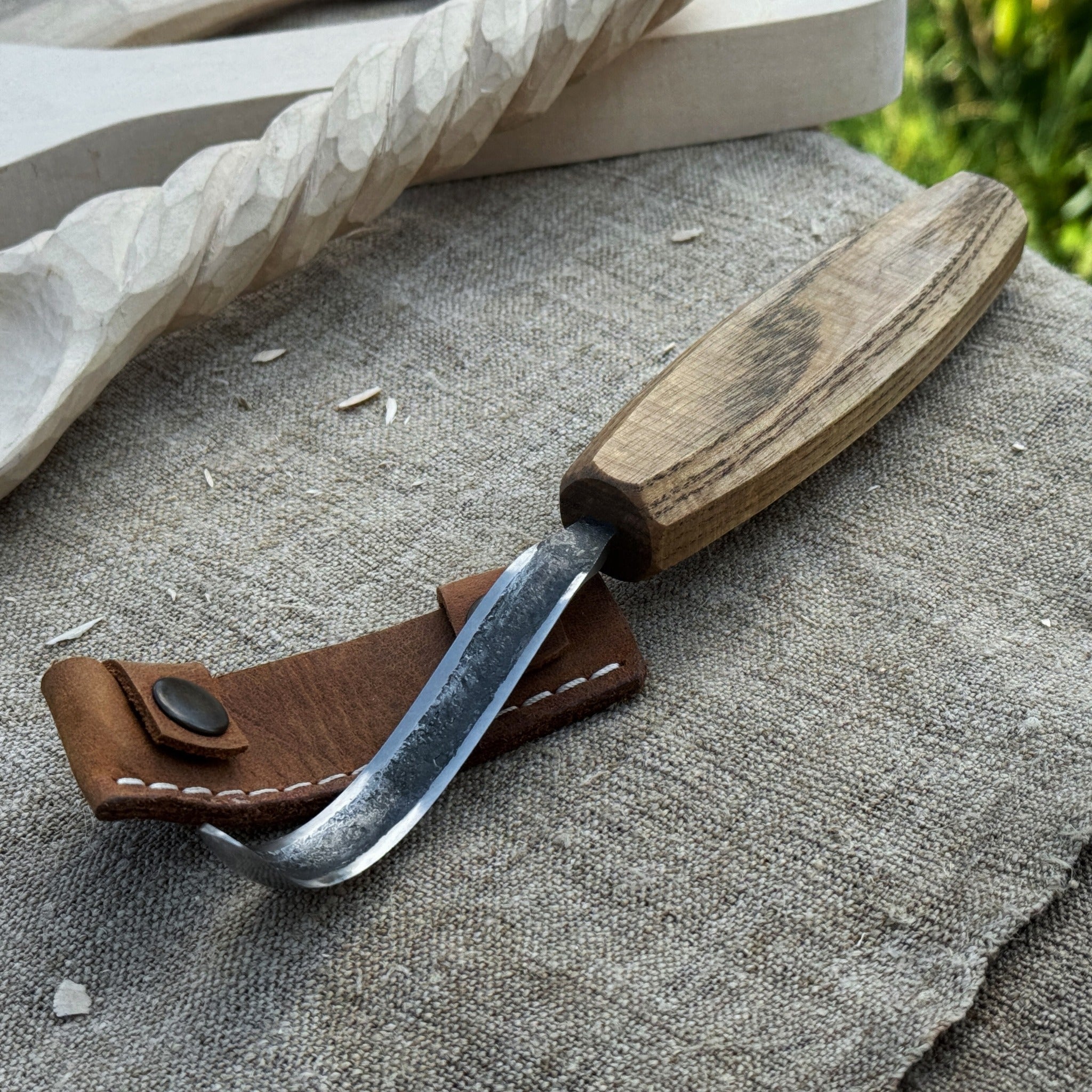 Spoon Carving Hook Knife – Long Curved Blade 7 cm (2.7 inches) by Sharky Forged Steel Tools
