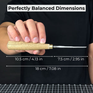 Straight Wood Carving Gouge, 5 - 12 mm (0.20 - 0.47 inches) detail view by Sharky Forged Steel Tools