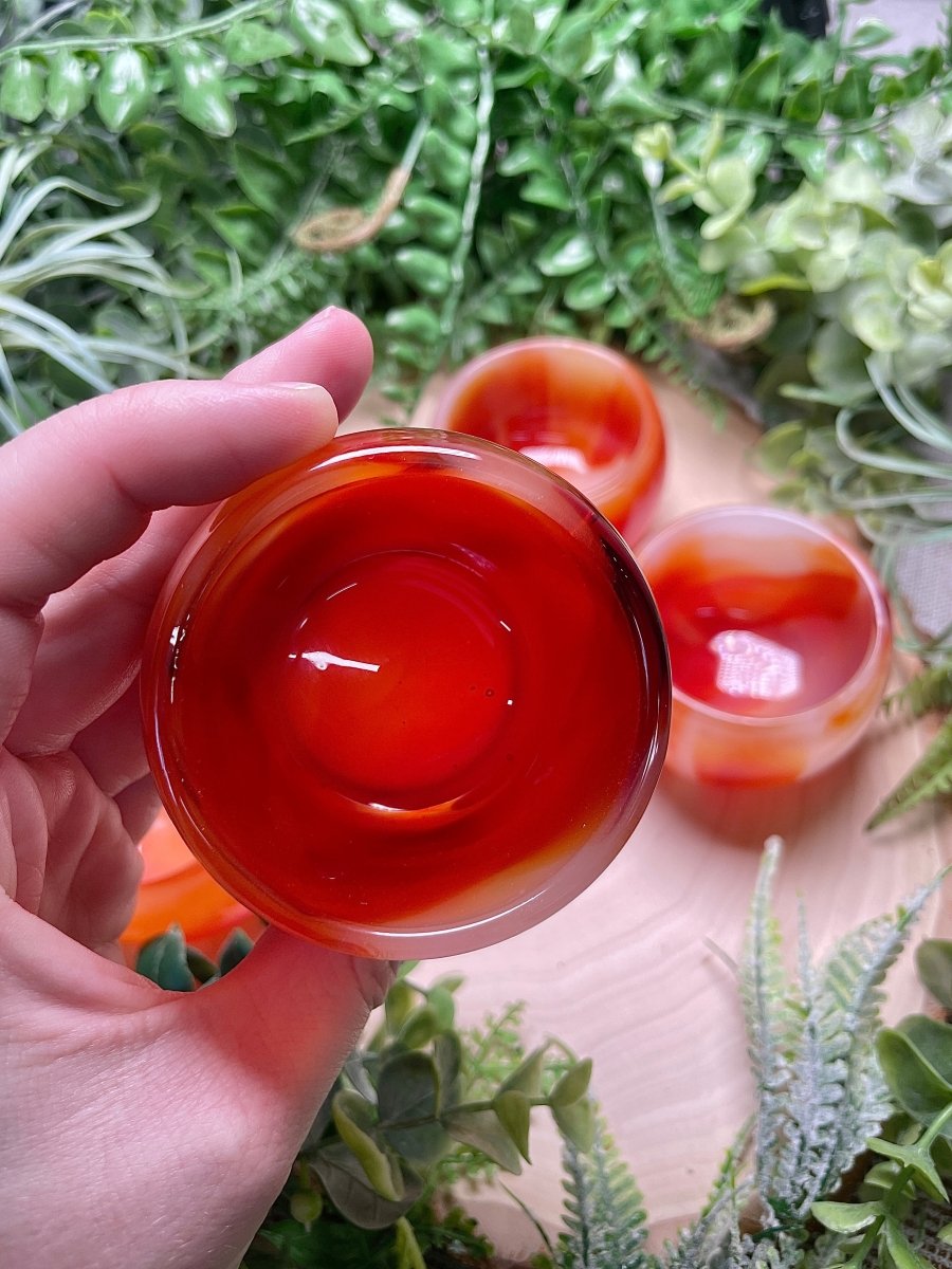 Synthetic Carnelian Bowl detail view by Copper Ashes