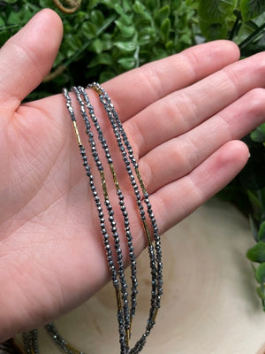 Terahertz Choker Necklace detail view by Copper Ashes