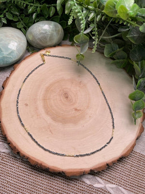 Terahertz Choker Necklace detail view by Copper Ashes