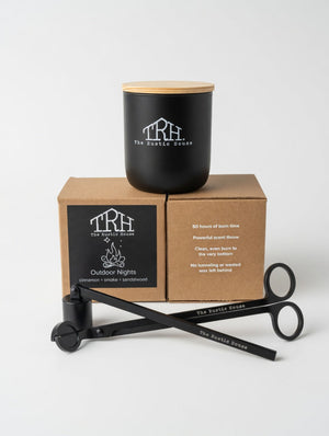 Outdoor Nights Candle | Limited Edition by The Rustic House, scented candle detail photo 3