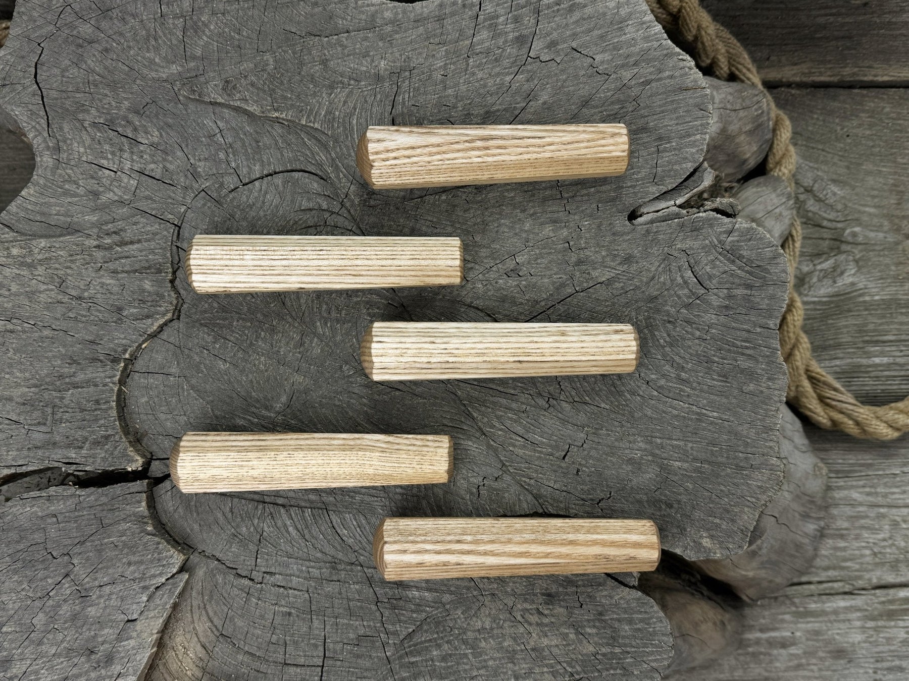 Universal Wooden Handles (Set of 5), 12.5 cm (4.92 in) detail view by Sharky Forged Steel Tools