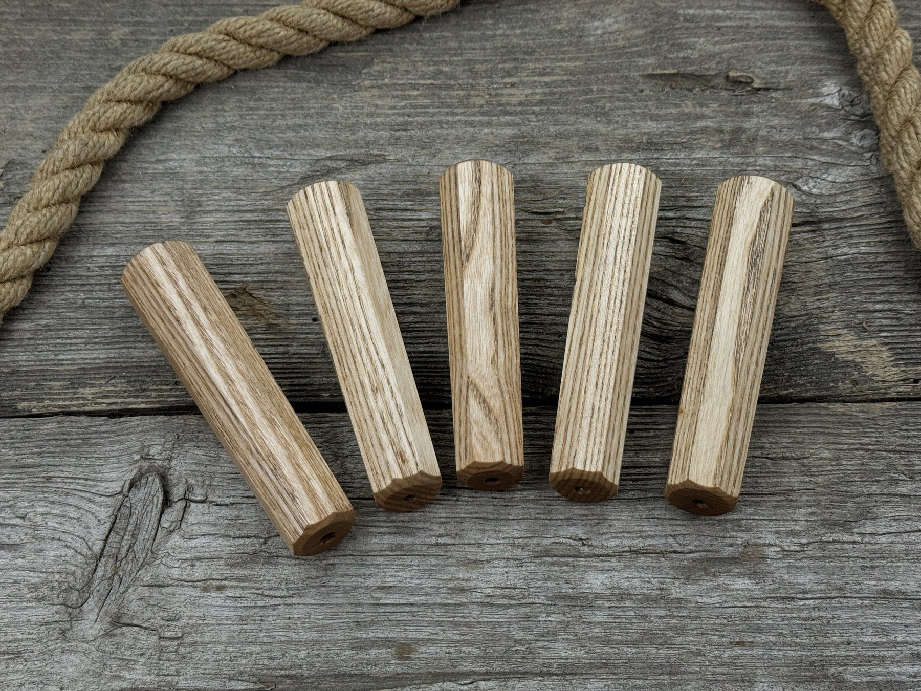 Universal Wooden Handles (Set of 5), 12.5 cm (4.92 in) detail view by Sharky Forged Steel Tools