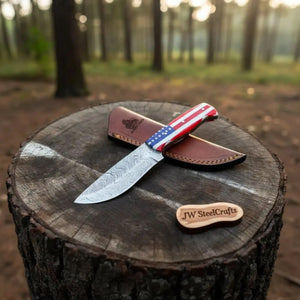 Damascus Steel USA Flag Outdoor Knife — Wave Pattern Blade, American Flag Resin Handle by JW SteelCrafts, Damascus knife main product photo