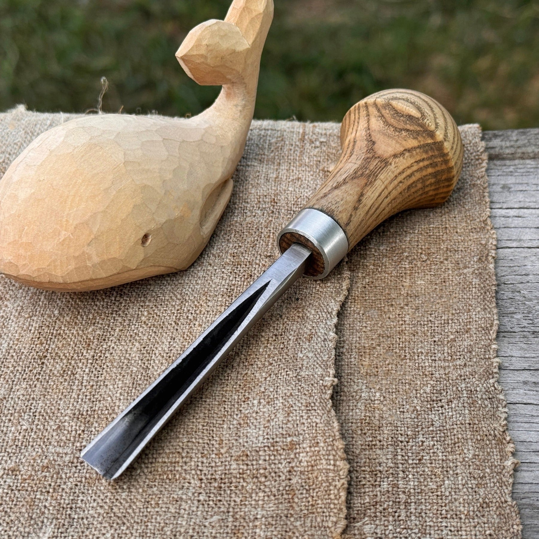 V-Parting Chisel 60 Degree with Palm Handle, 8 mm (0.31 inches) by Sharky Forged Steel Tools