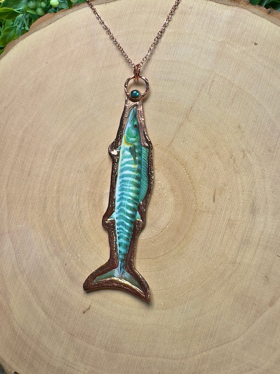 Wahoo and Labradorite Necklace by Copper Ashes